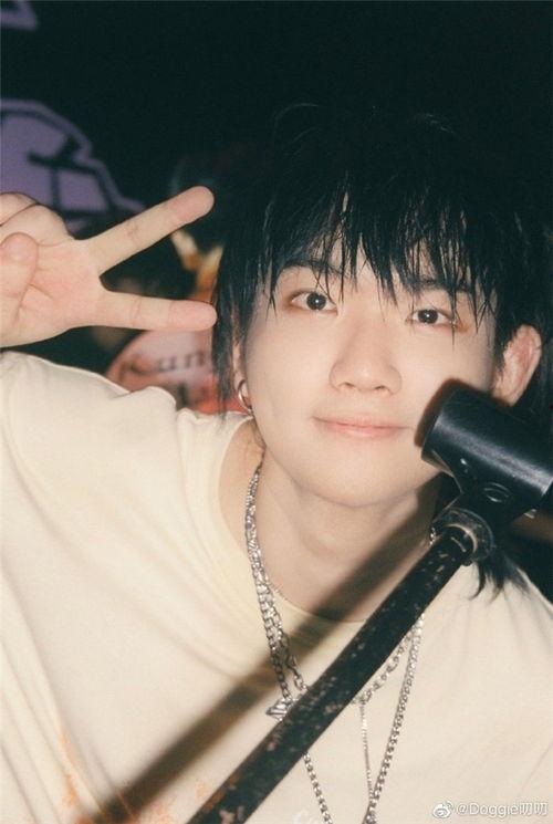 娱乐圈吃瓜关注谁